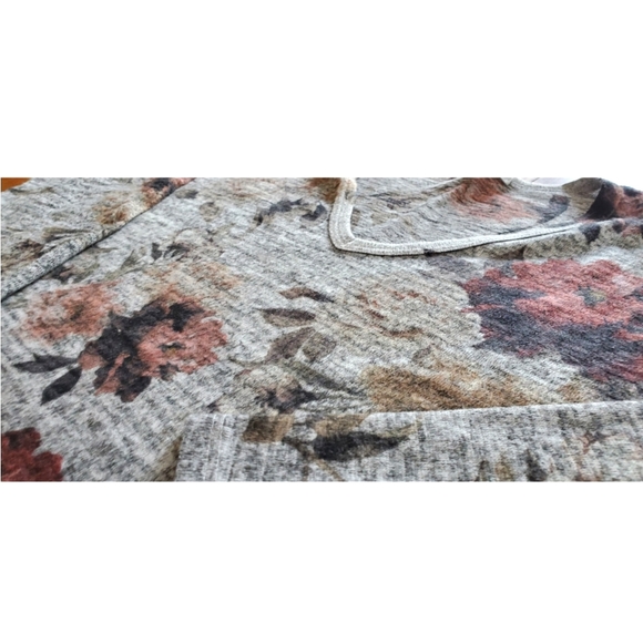 GAZE Floral Loose-Fitted V-Neck Sweater - Size S - Picture 3 of 6